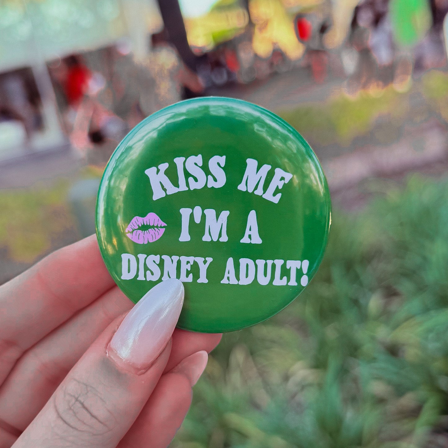 Kiss Me Button